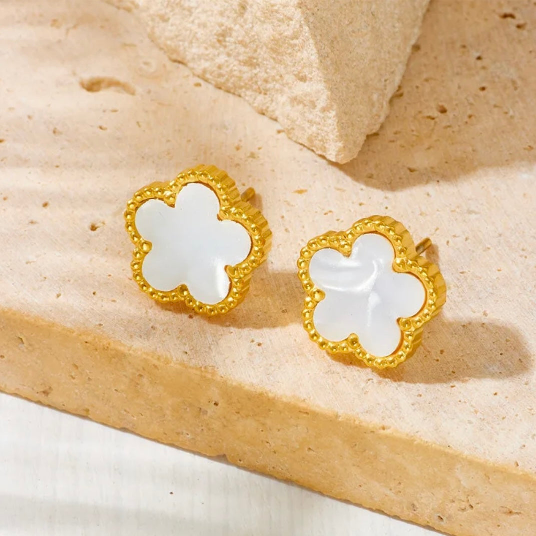 Clover Studs