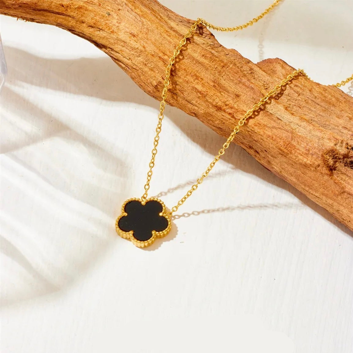 Clover Necklace