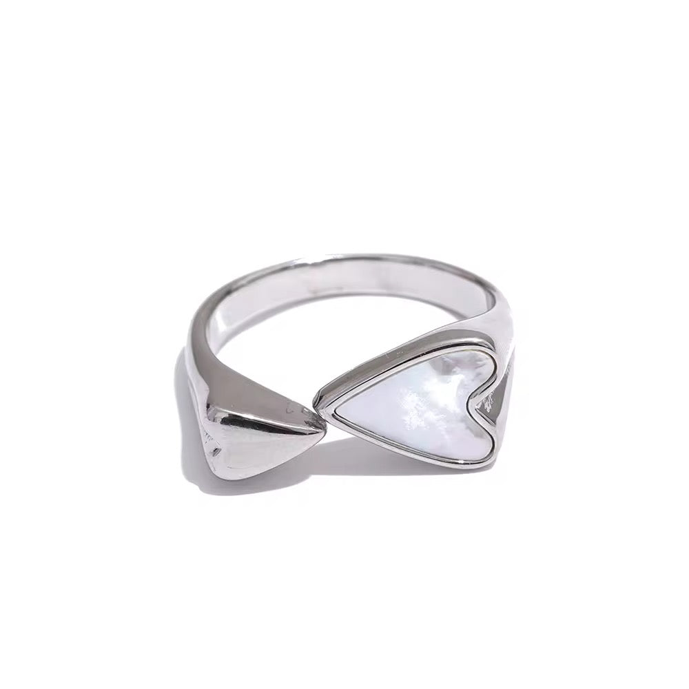 Dove Adjustable Ring
