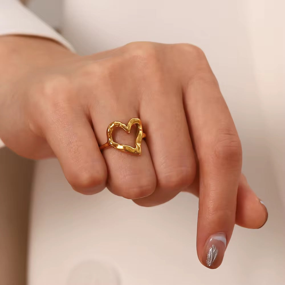 Amadis Ring